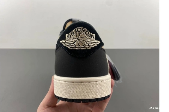 1 SP Travis Low Jordan Retro Scott OG Brown DM7866-201 0801